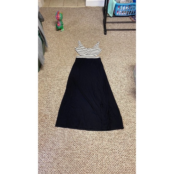 venus‎ dress - Picture 7 of 8